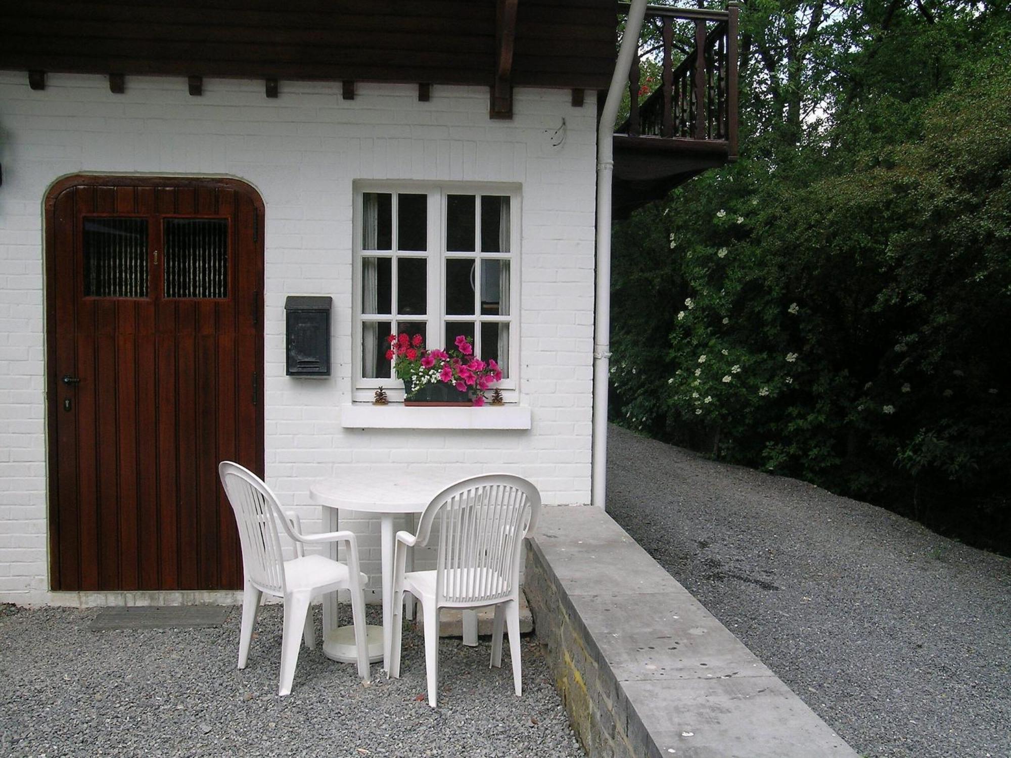 Gorgeous Apartment In Bohon With Garden Furniture And Bbq Барво Экстерьер фото